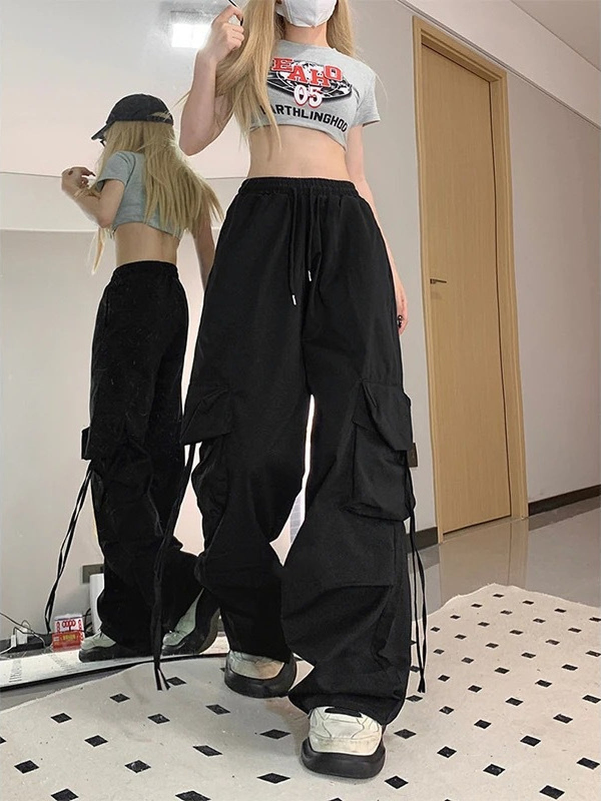 レディース ワイドパンツ 2025春秋新作 アメリカンレトロデザイン ストリート系 カーゴスタイル オーバーサイズ ゆったりシルエット 美脚効果 ヒップホップ ダンス カジュアル おしゃれ トレンドパンツ 人気アイテム NY016